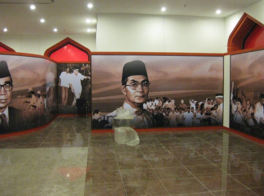 UMNO Gallery, Level 4 — design and build